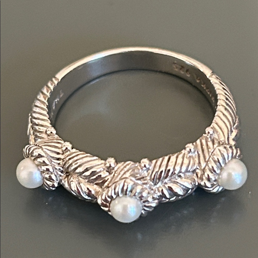 Judith Ripka sterling silver stack rings. Set of 3. Size 8 - Picture 9 of 14